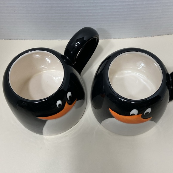 Penguin Duck Oversized Character Shaped Mugs Cups Lot of 2 Black White Orange - Picture 3 of 13